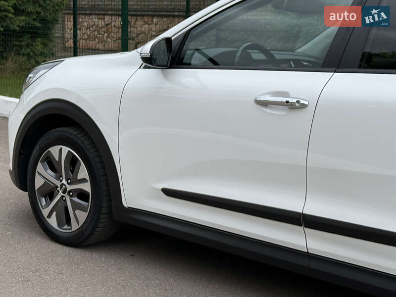 Внедорожник / Кроссовер Kia Niro 2021 в Ровно