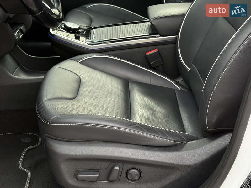 Внедорожник / Кроссовер Kia Niro 2021 в Ровно
