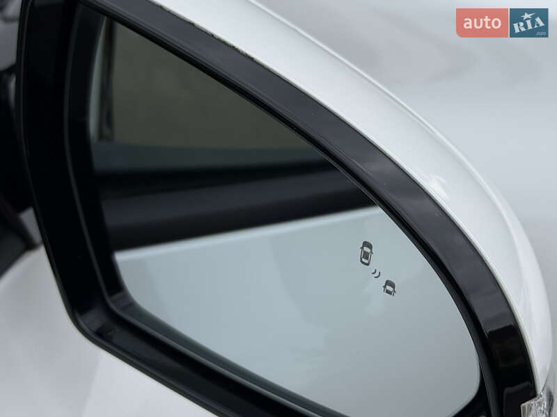 Внедорожник / Кроссовер Kia Niro 2021 в Ровно