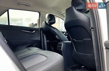 Внедорожник / Кроссовер Kia Niro 2023 в 
