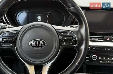 Позашляховик / Кросовер Kia Niro 2021 в 