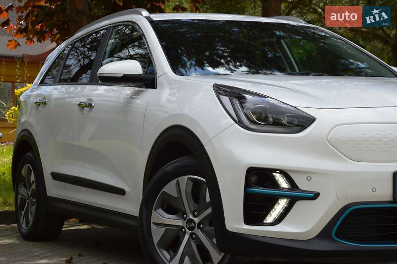 Внедорожник / Кроссовер Kia Niro 2021 в Дрогобыче