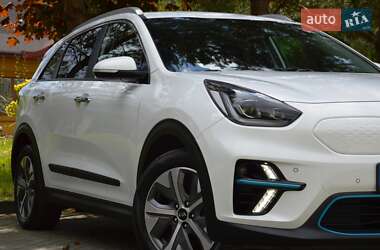 Позашляховик / Кросовер Kia Niro 2021 в 