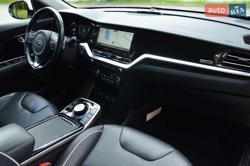 Внедорожник / Кроссовер Kia Niro 2021 в Дрогобыче