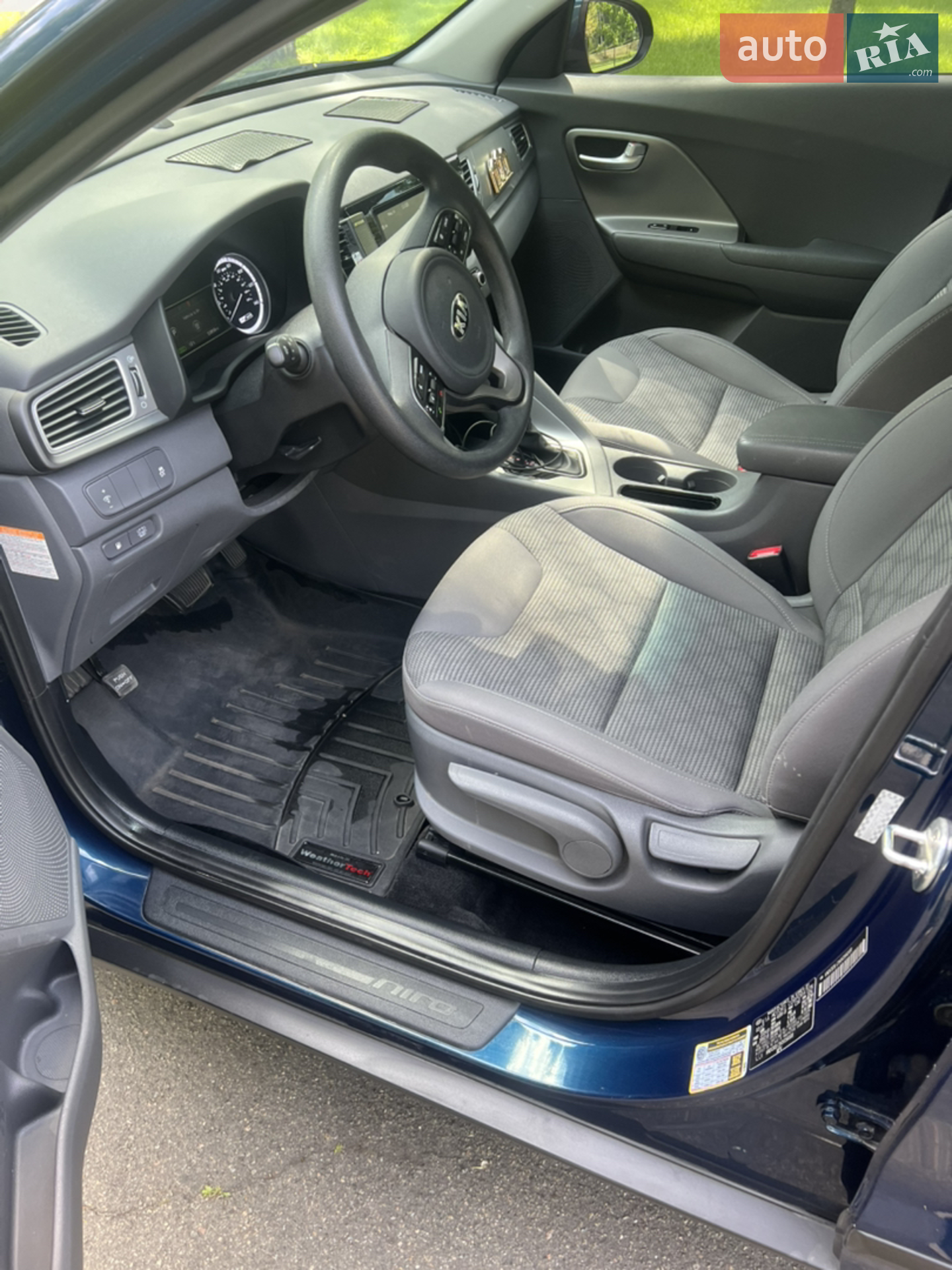 2017 Kia Niro - мініатюра 22