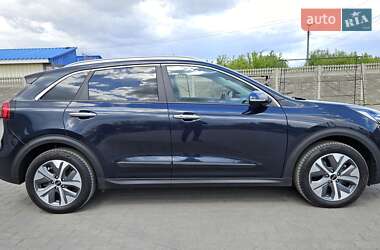 Позашляховик / Кросовер Kia Niro 2021 в 