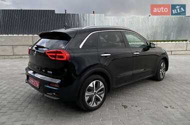 Позашляховик / Кросовер Kia Niro 2021 в 