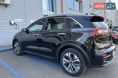Внедорожник / Кроссовер Kia Niro 2018 в 