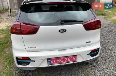Внедорожник / Кроссовер Kia Niro 2021 в 