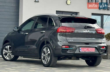 Внедорожник / Кроссовер Kia Niro 2022 в 