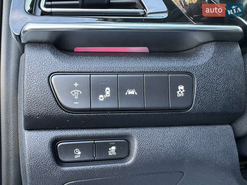 Позашляховик / Кросовер Kia Niro 2020 в Дрогобичі