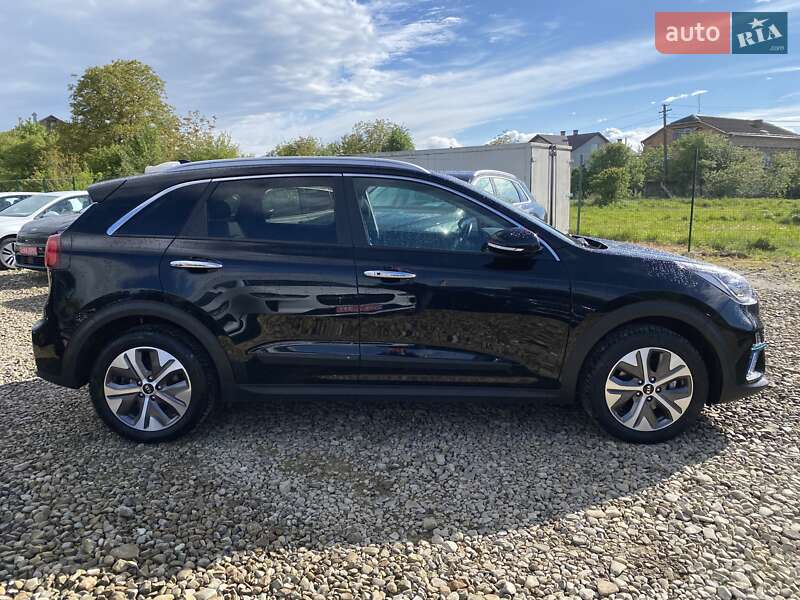Позашляховик / Кросовер Kia Niro 2021 в Львові