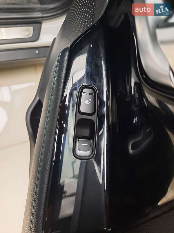 Внедорожник / Кроссовер Kia Niro 2020 в Хмельницком фото 11 Внедорожник / Кроссовер Kia Niro 2020 в Хмельницком