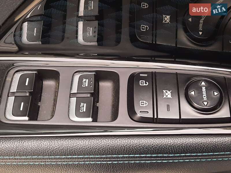 Внедорожник / Кроссовер Kia Niro 2020 в Хмельницком фото 16 Внедорожник / Кроссовер Kia Niro 2020 в Хмельницком
