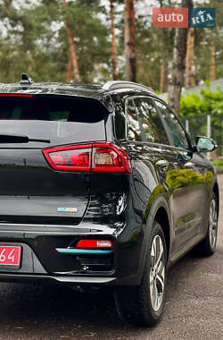 Внедорожник / Кроссовер Kia Niro 2019 в 