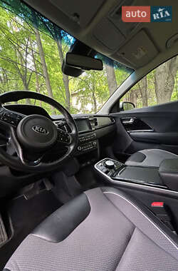 Внедорожник / Кроссовер Kia Niro 2020 в 