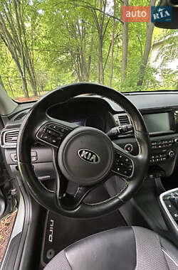Внедорожник / Кроссовер Kia Niro 2020 в 