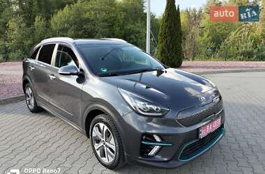 Внедорожник / Кроссовер Kia Niro 2019 в Киеве