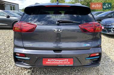 Позашляховик / Кросовер Kia Niro 2021 в 