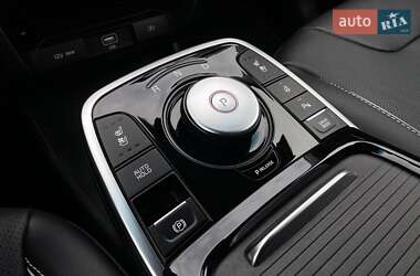 Позашляховик / Кросовер Kia Niro 2021 в 