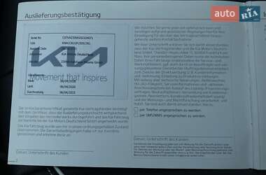Позашляховик / Кросовер Kia Niro 2021 в 