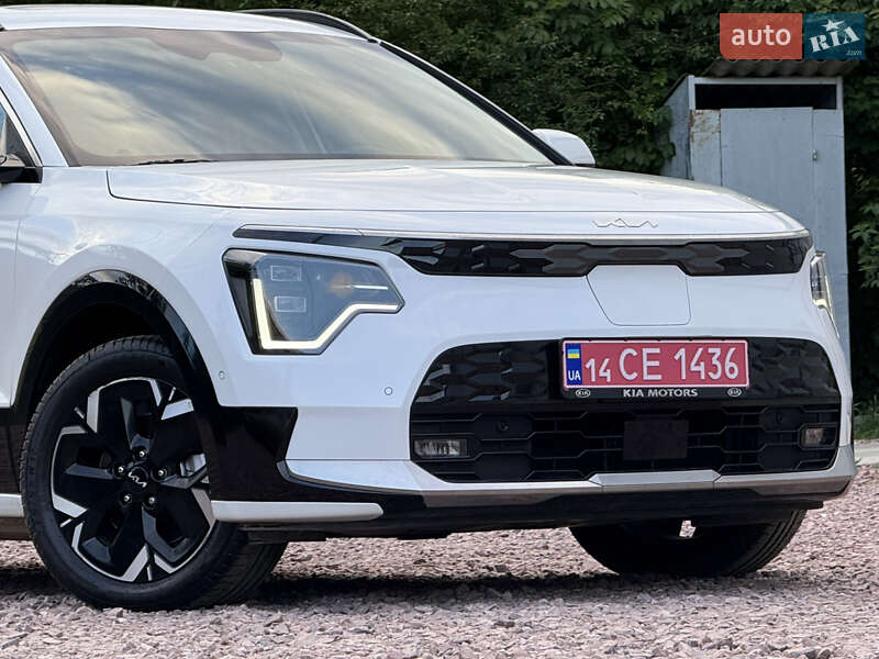 Позашляховик / Кросовер Kia Niro 2023 в Дрогобичі