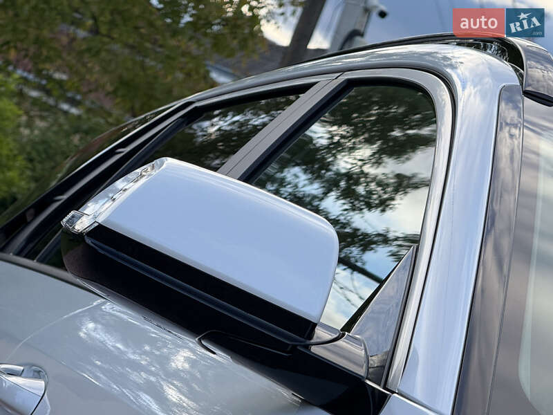Позашляховик / Кросовер Kia Niro 2023 в Дрогобичі