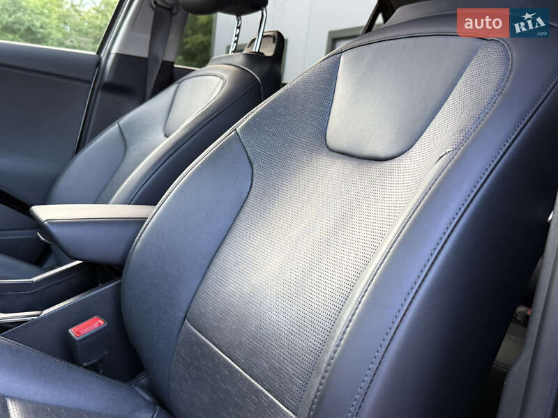 Позашляховик / Кросовер Kia Niro 2023 в Дрогобичі