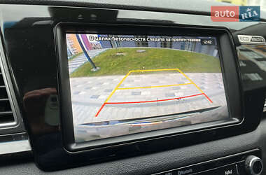 Внедорожник / Кроссовер Kia Niro 2019 в 