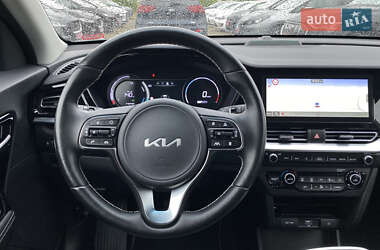 Внедорожник / Кроссовер Kia Niro 2021 в 