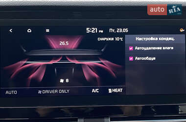 Внедорожник / Кроссовер Kia Niro 2021 в 