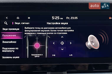 Внедорожник / Кроссовер Kia Niro 2021 в 