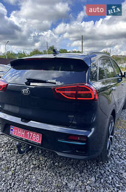 Внедорожник / Кроссовер Kia Niro 2020 в 