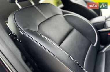 Внедорожник / Кроссовер Kia Niro 2021 в 