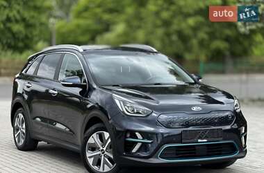 Внедорожник / Кроссовер Kia Niro 2021 в 