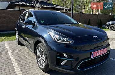 Внедорожник / Кроссовер Kia Niro 2020 в 