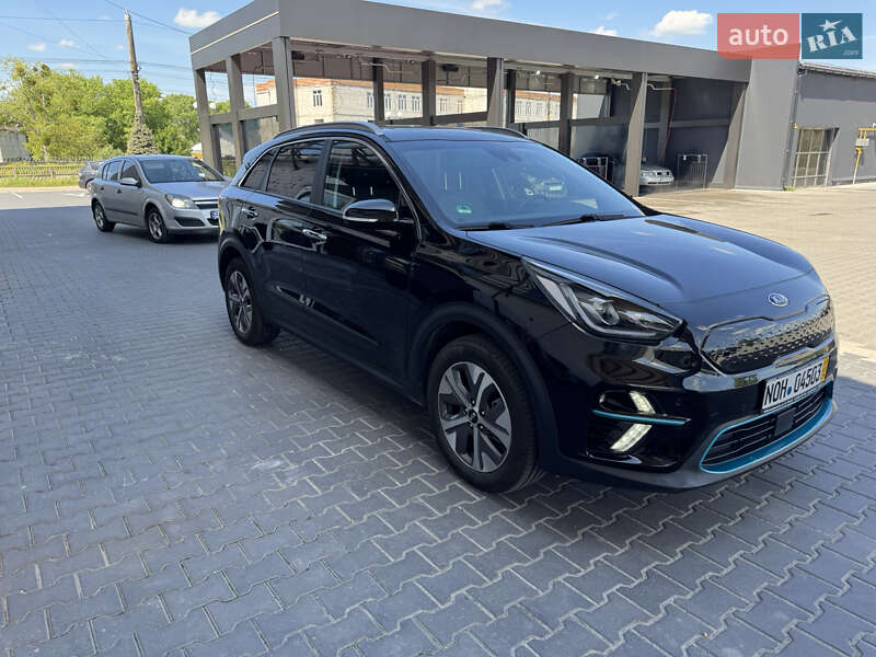 Внедорожник / Кроссовер Kia Niro 2021 в 