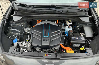 Внедорожник / Кроссовер Kia Niro 2021 в 
