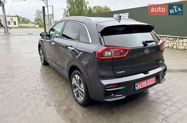 Позашляховик / Кросовер Kia Niro 2019 в 
