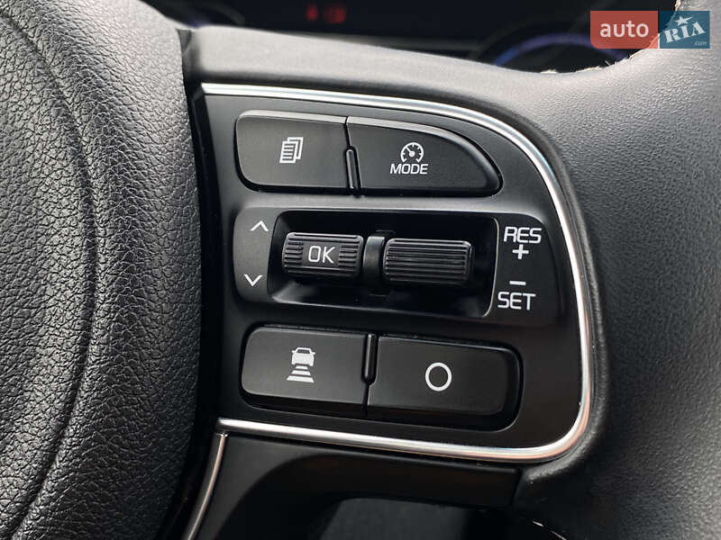 Внедорожник / Кроссовер Kia Niro 2021 в Львове