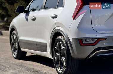 Внедорожник / Кроссовер Kia Niro 2023 в 