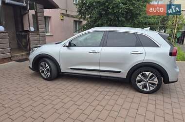 Внедорожник / Кроссовер Kia Niro 2019 в 