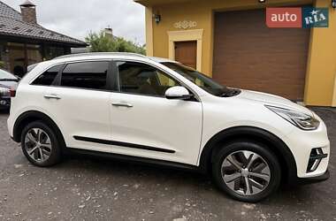 Позашляховик / Кросовер Kia Niro 2020 в 