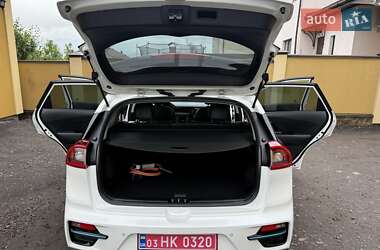 Позашляховик / Кросовер Kia Niro 2020 в 