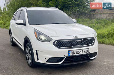 Внедорожник / Кроссовер Kia Niro 2017 в 