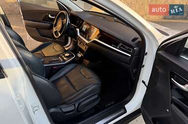 Внедорожник / Кроссовер Kia Niro 2020 в 