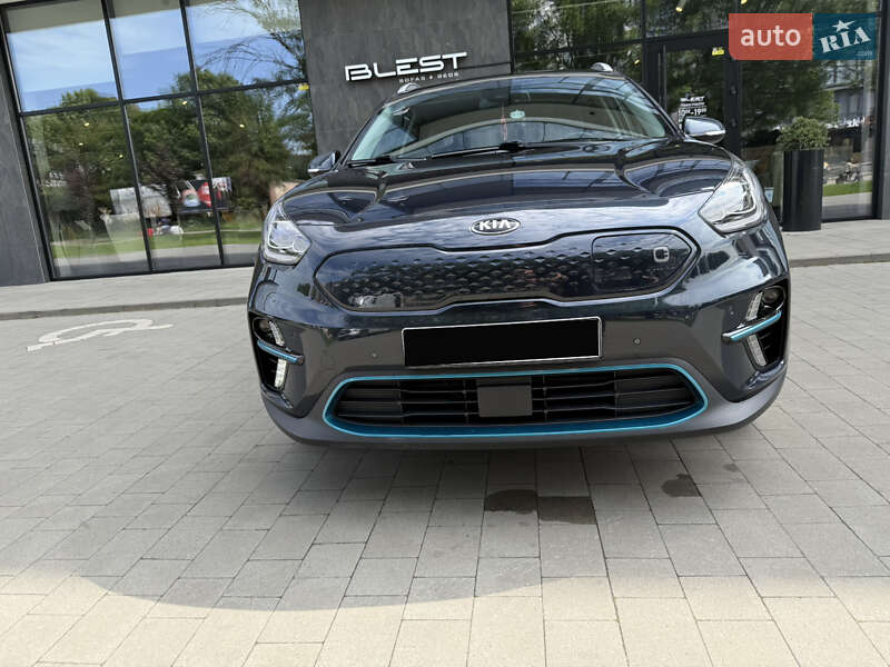 Позашляховик / Кросовер Kia Niro 2019 в Ужгороді фото 3 Позашляховик / Кросовер Kia Niro 2019 в Ужгороді
