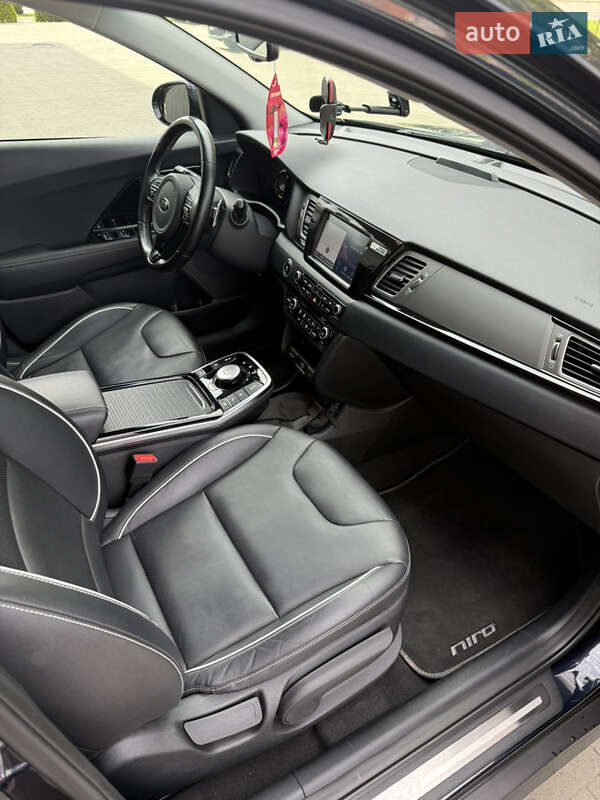 Позашляховик / Кросовер Kia Niro 2019 в Ужгороді фото 20 Позашляховик / Кросовер Kia Niro 2019 в Ужгороді
