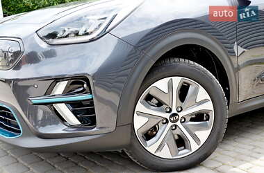 Позашляховик / Кросовер Kia Niro 2020 в 