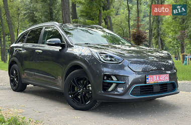 Внедорожник / Кроссовер Kia Niro 2020 в Киеве